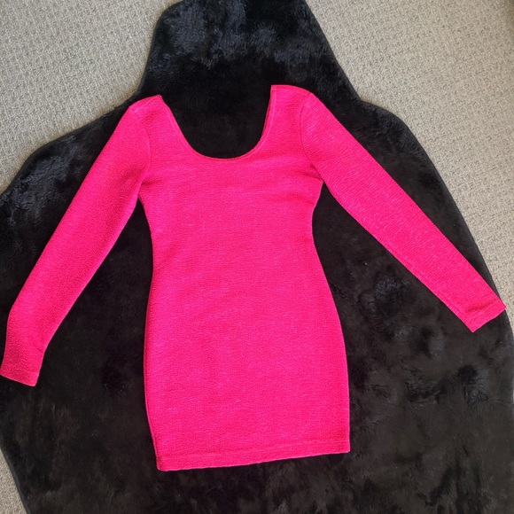 BCBGeneration Fuschia Dress; Size XS - Picture 4 of 5